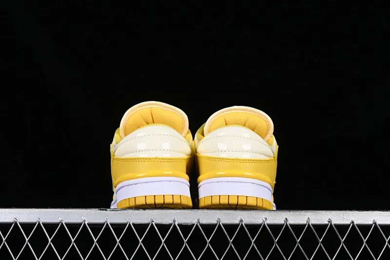 All Categories Nk SB Dunk Series Nk SB Dunk Low Low-top sneakers Cost-effective version Nk Dunk Low Twist "Vivid Sulfur" lemon yellow variant style SB low-top casual sneakers DZ2794-100
